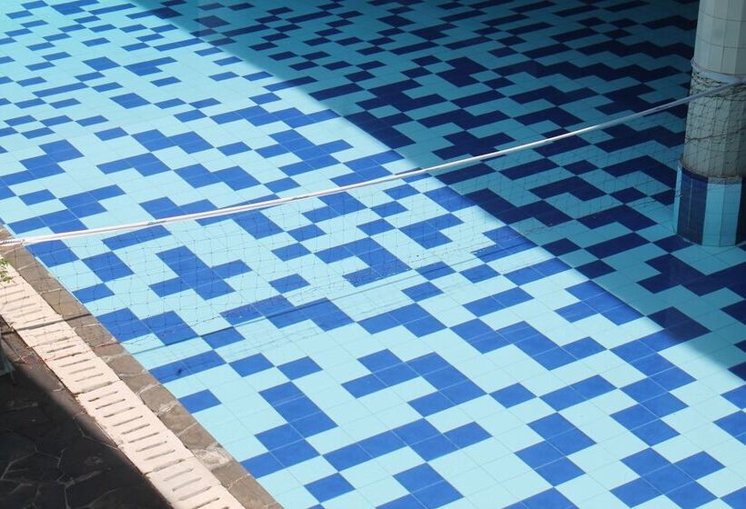 فندق Melasti Kuta Bungalows & Spa