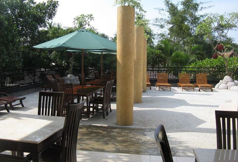 בית מלון כפרי Dolphin  Bali