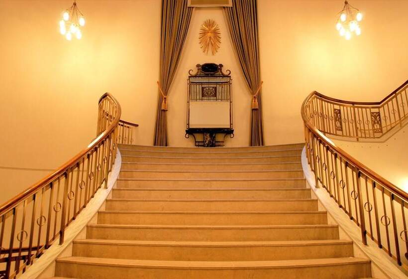 ホテル Monterey Edelhof Sapporo