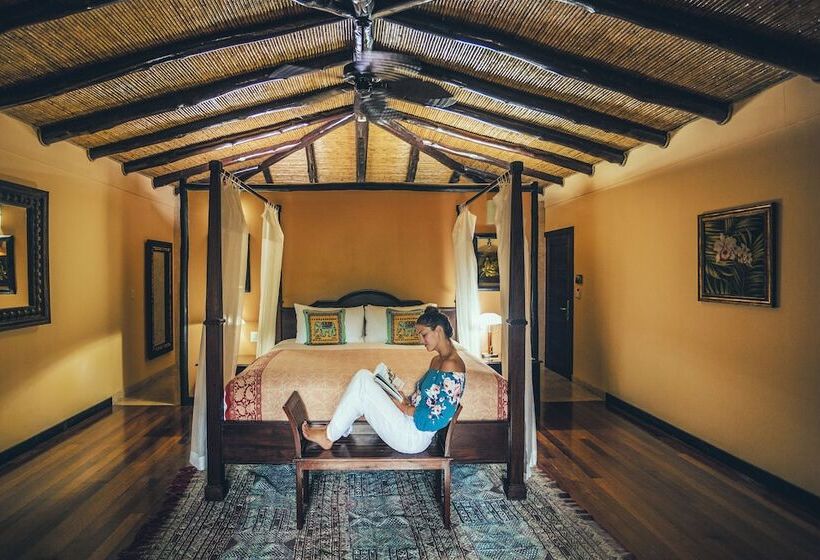 فندق Nayara Gardens