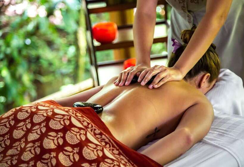 فندق Nayara Gardens