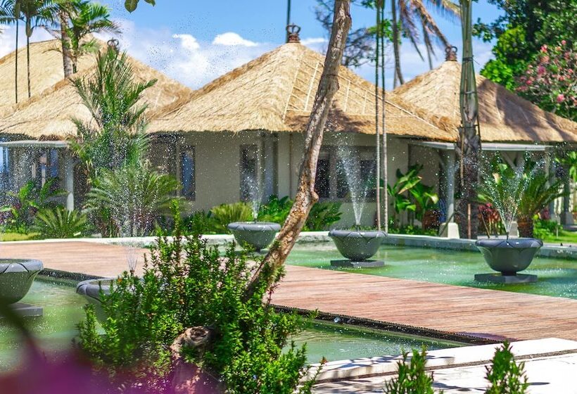 酒店 Nirwana Beach & Resort