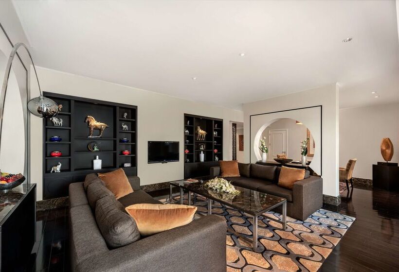 فندق Oaks Ibn Battuta Gate Dubai