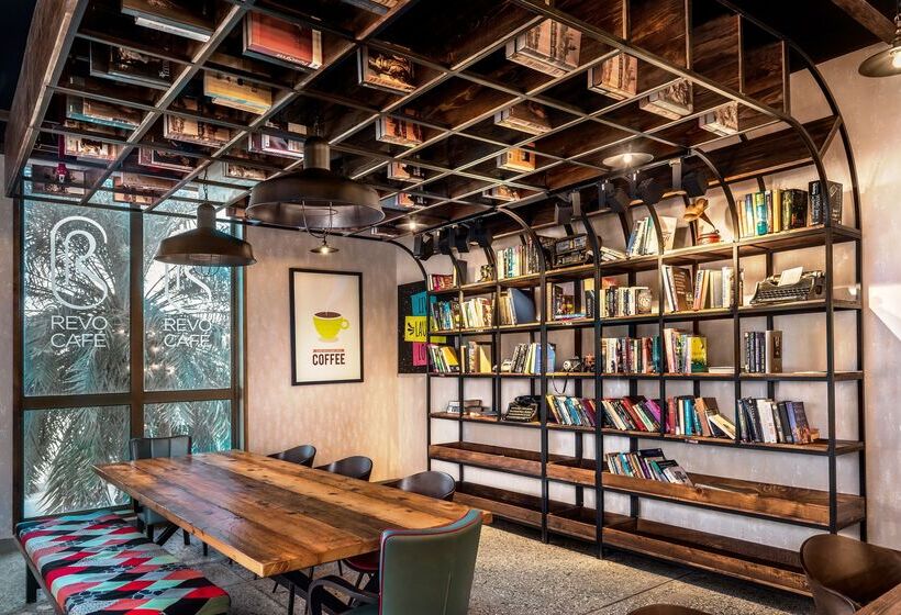 فندق Oaks Ibn Battuta Gate Dubai