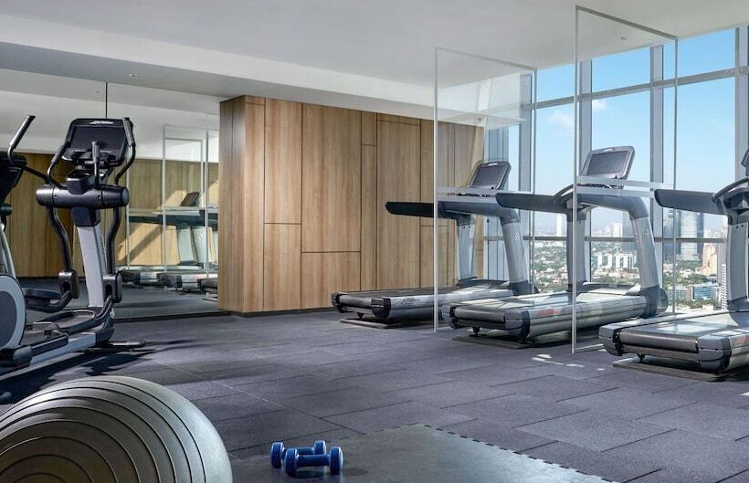 هتل Oakwood Premier Cozmo Jakarta