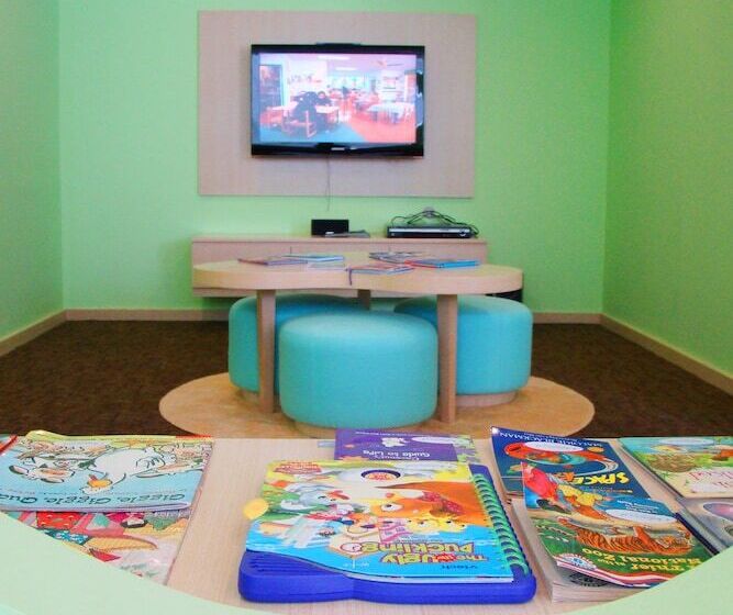 호텔 Oakwood Premier Cozmo Jakarta