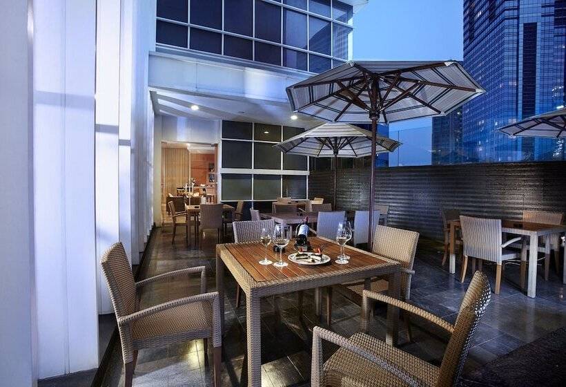 هتل Oakwood Premier Cozmo Jakarta