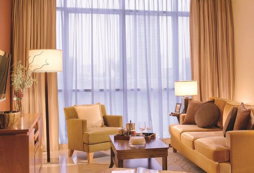 호텔 Oakwood Premier Cozmo Jakarta