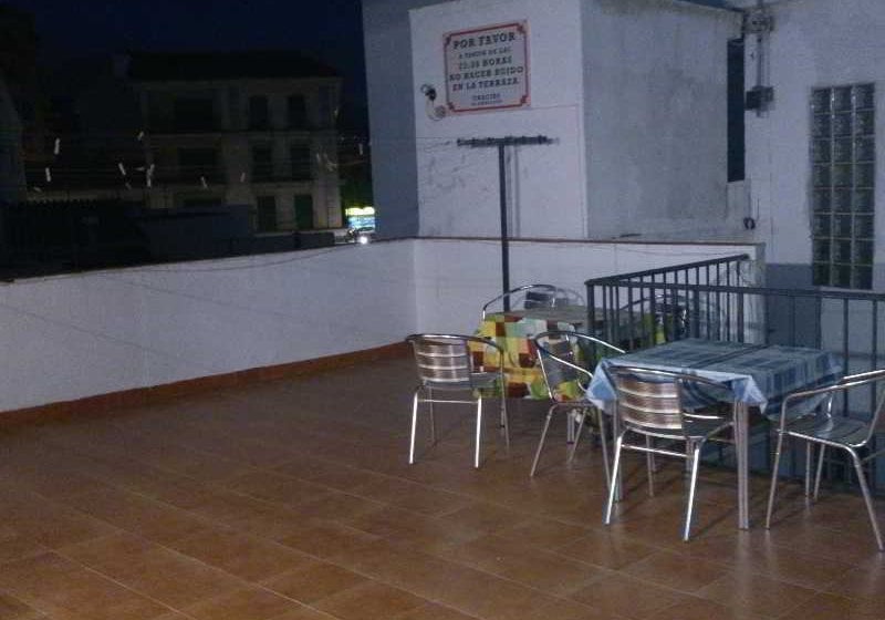 هتل Pension Los Faroles