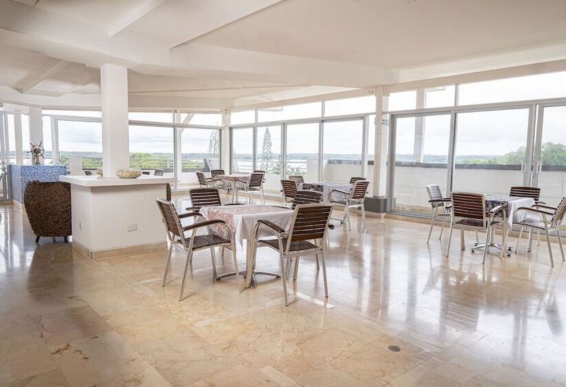 בית מלון כפרי Plazamar Pacifico