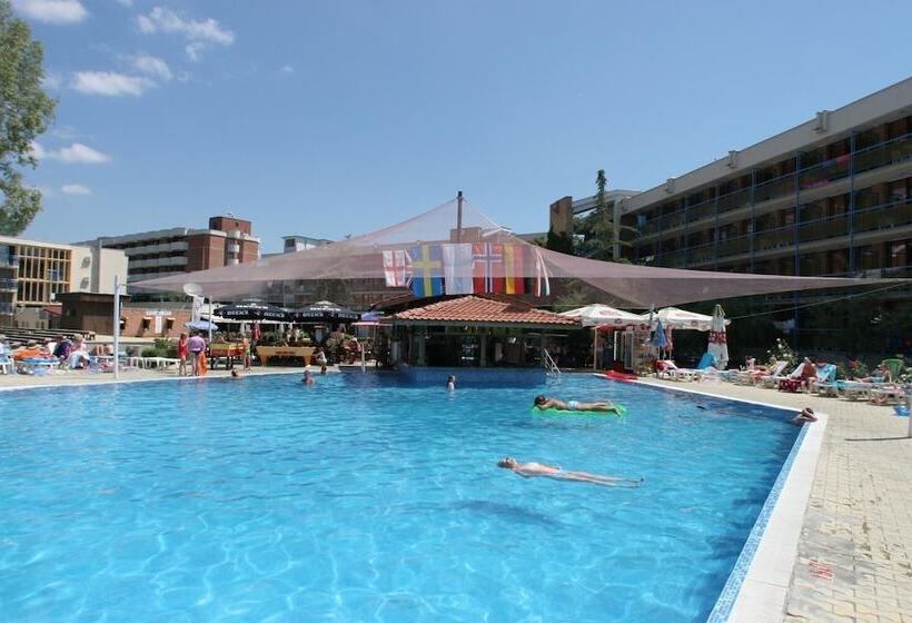 בית מלון כפרי Pomorie Sun