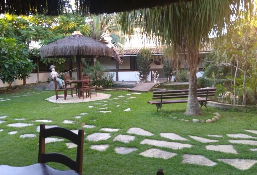 هتل Pousada Casa Do Catavento