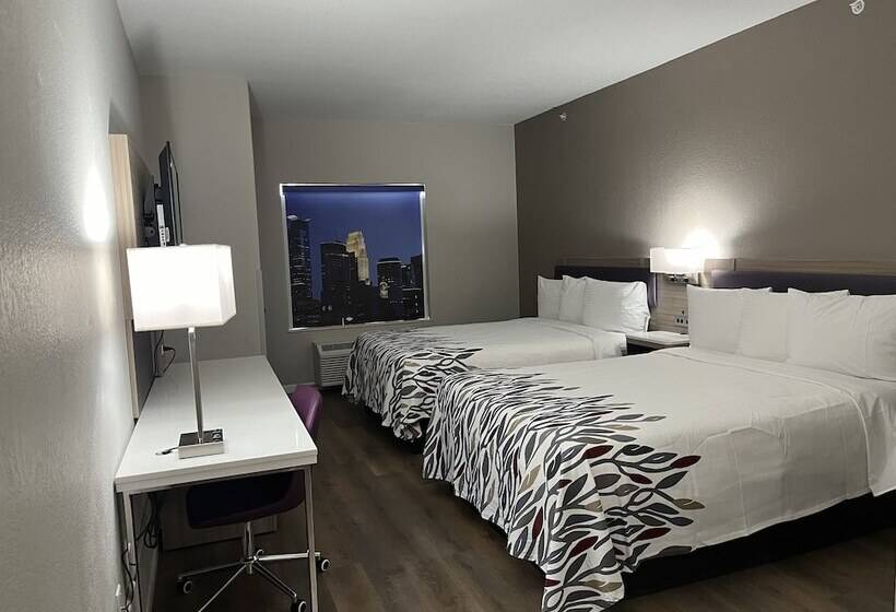 فندق Red Roof Plus+ San Antonio Northeast