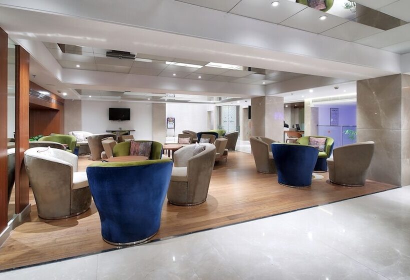 ホテル Radisson Jaipur City Center