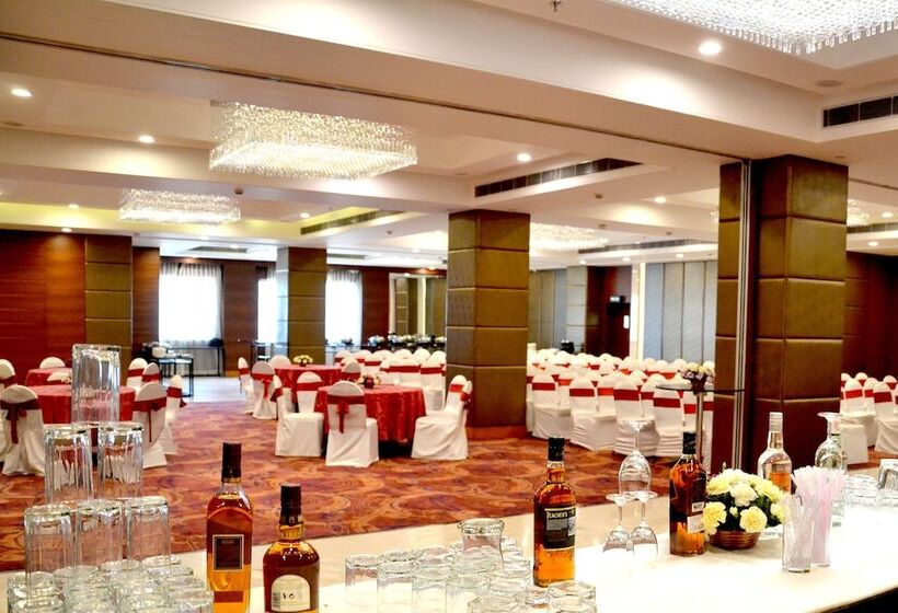 ホテル Radisson Jaipur City Center