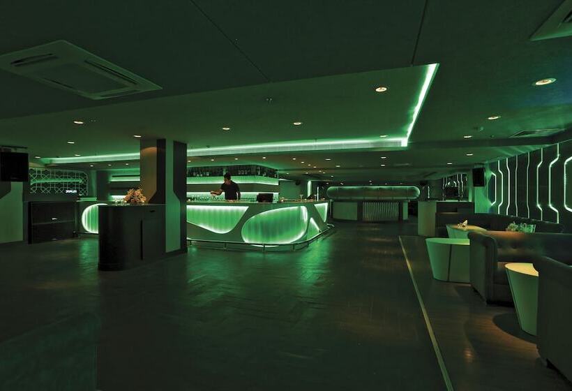 ホテル Radisson Jaipur City Center