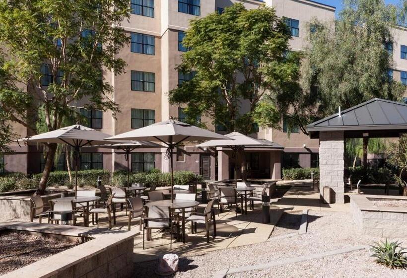 هتل Residence Inn Phoenix North Happy Valley