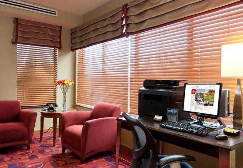 هتل Residence Inn Phoenix North Happy Valley