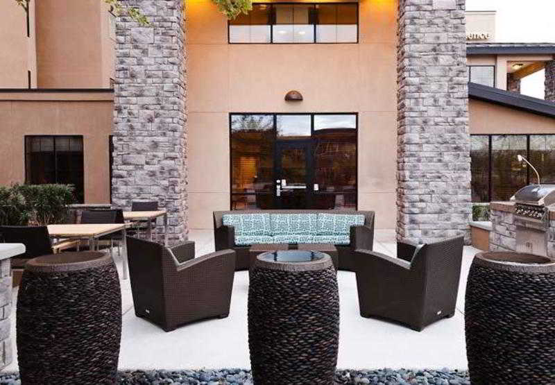 هتل Residence Inn Phoenix North Happy Valley