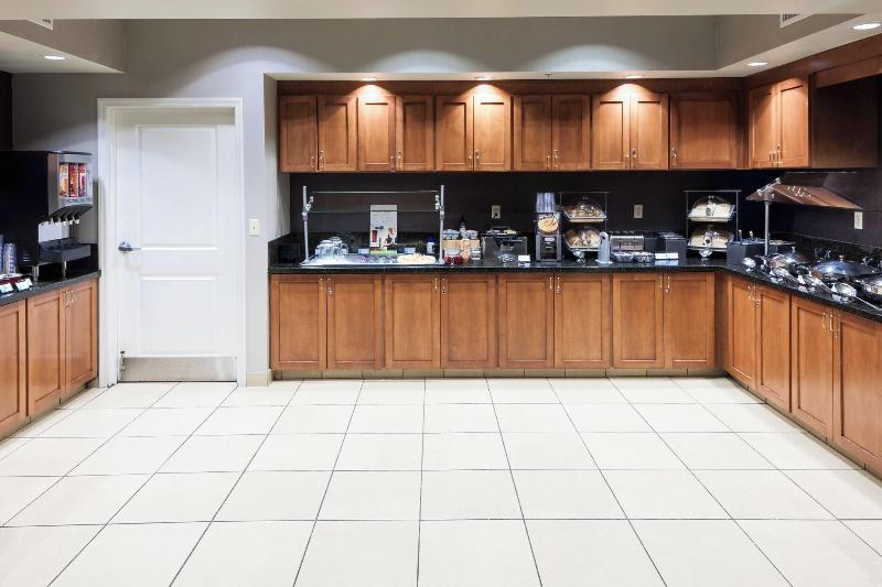 هتل Residence Inn Phoenix North Happy Valley