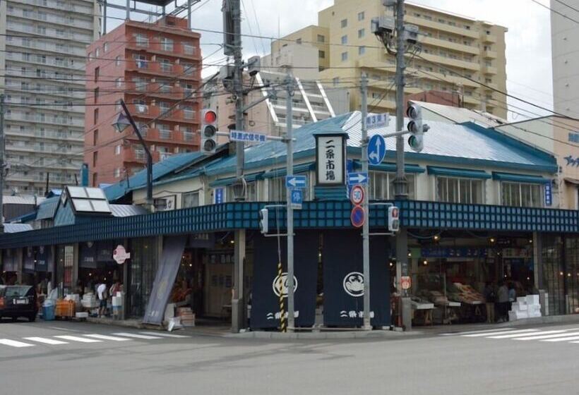 בית מלון כפרי Resol Trinity Sapporo