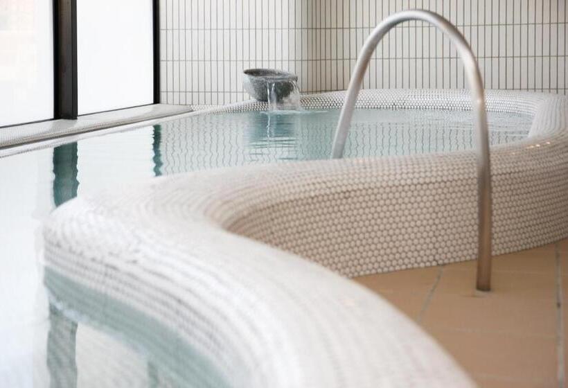 בית מלון כפרי Resol Trinity Sapporo