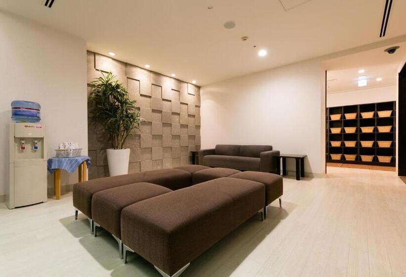 בית מלון כפרי Resol Trinity Sapporo