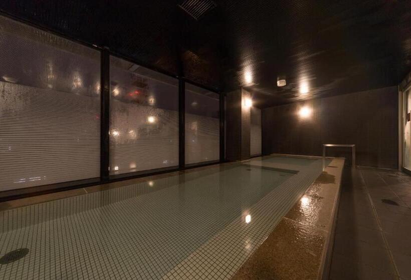 בית מלון כפרי Resol Trinity Sapporo