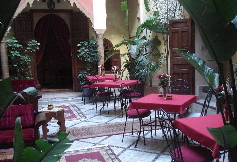 هتل Riad Marlinea