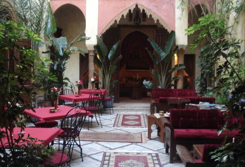 هتل Riad Marlinea