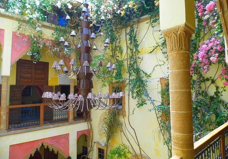 هتل Riad Marlinea