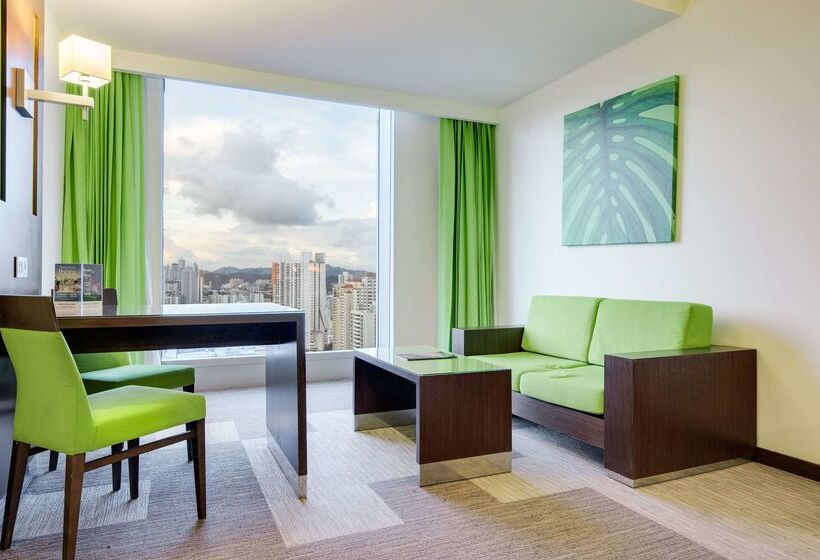 Hotel Riu Plaza Panama