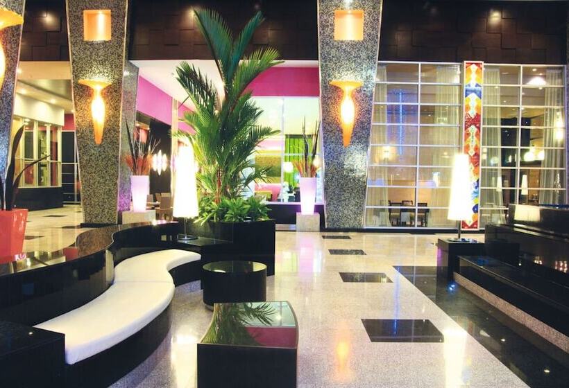 Hotel Riu Plaza Panama