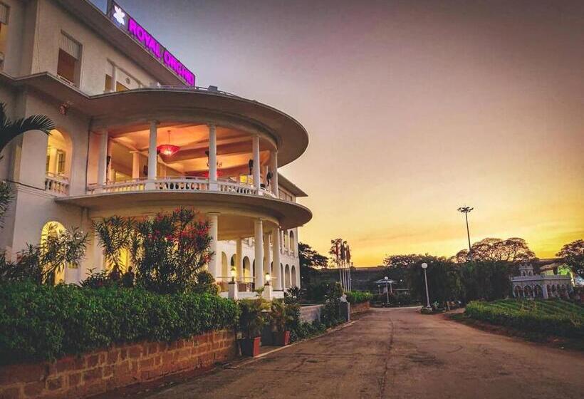 Отель Royal Orchid Brindavan Garden Mysore