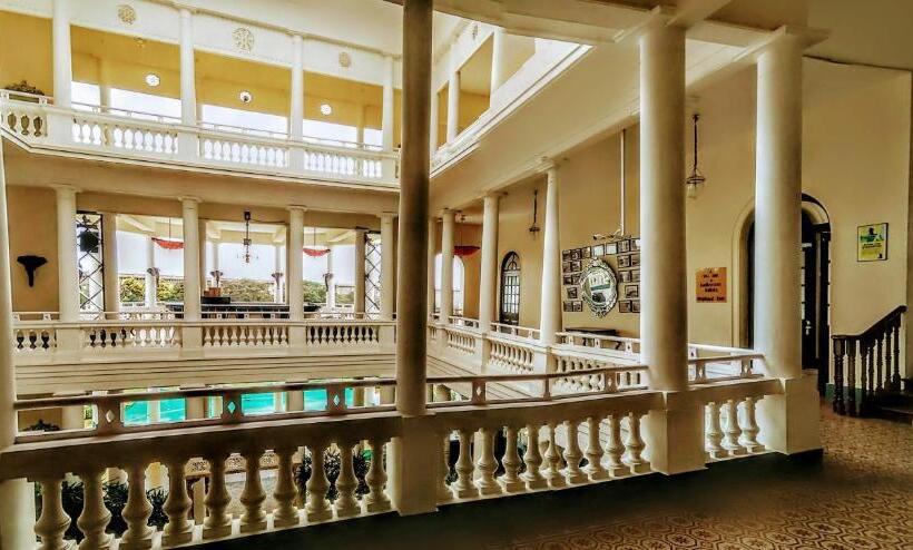 Отель Royal Orchid Brindavan Garden Mysore