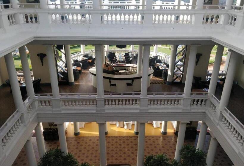 Отель Royal Orchid Brindavan Garden Mysore