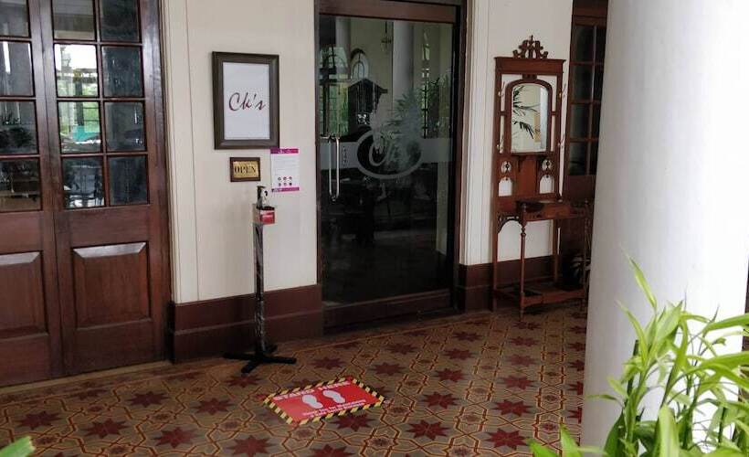 Отель Royal Orchid Brindavan Garden Mysore