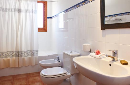 Rural Hotel Agroturisme Perola  Adults Only