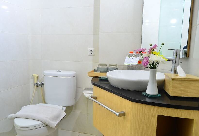 فندق Santika Makassar