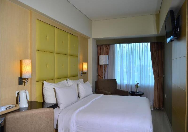 هتل Santika Makassar