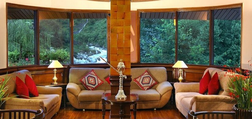 هتل Solang Valley Resort