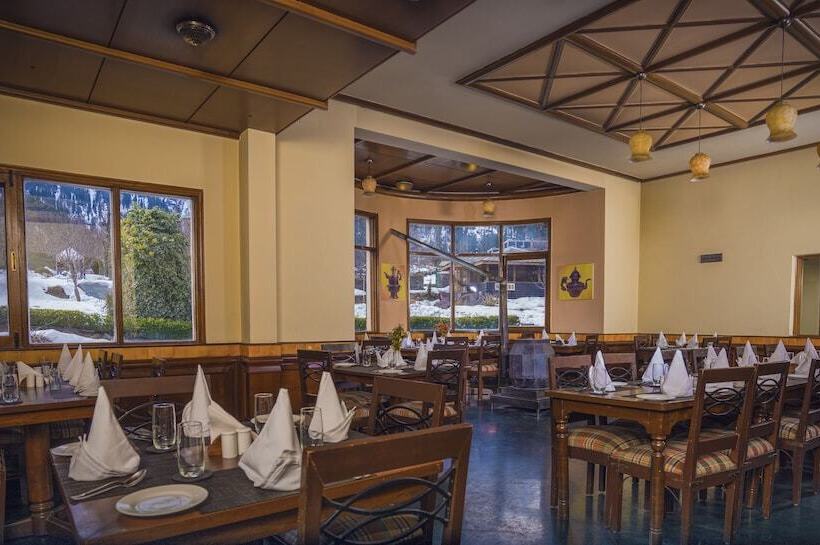 هتل Solang Valley Resort