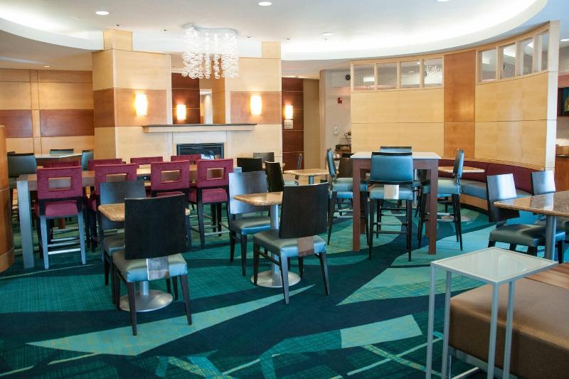 فندق Springhill Suites By Marriott Colorado Springs South