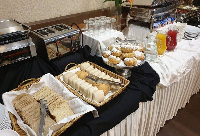 בית מלון כפרי Stanford