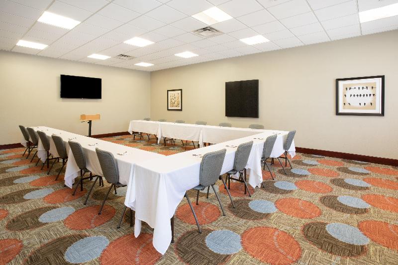 هتل Staybridge Suites Las Vegas   Stadium District