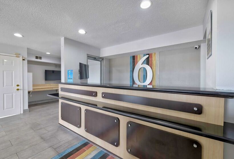 בית מלון כפרי Studio 6 Dallas, Tx  North  Richardson