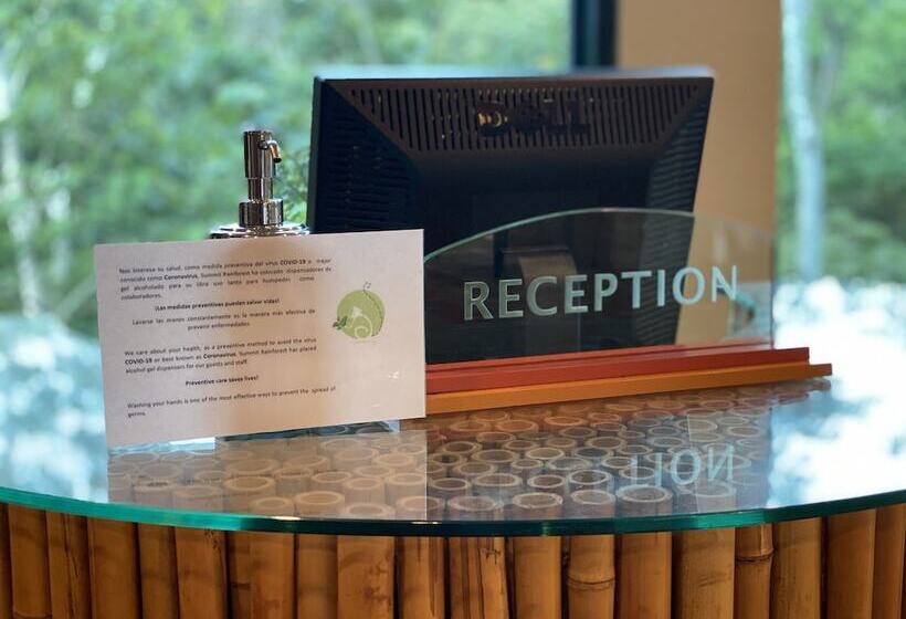 酒店 Summit Rainforest Golf Resort & All Inclusive