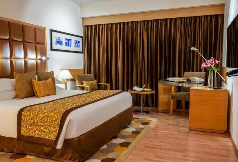 فندق Taj Chandigarh