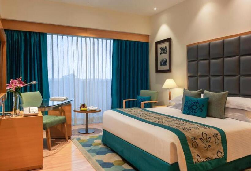 فندق Taj Chandigarh