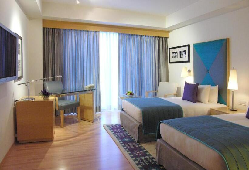 فندق Taj Chandigarh